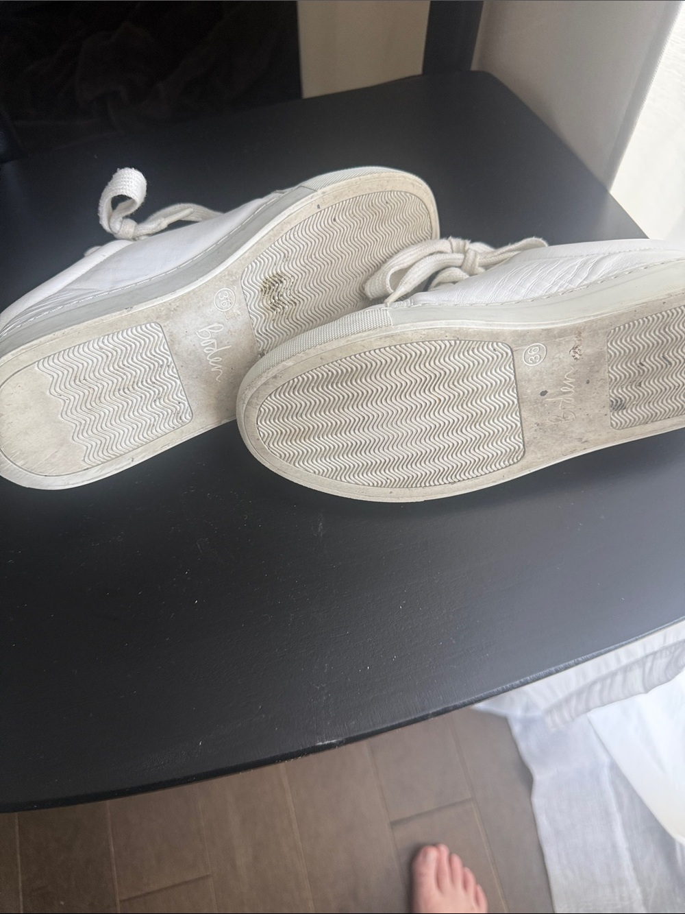 White Boden Low-Top Leather Sneakers - Picture 6 of 7